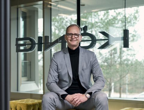 Dirk Steeger erklärt Geschäftsmodell Autohaus König