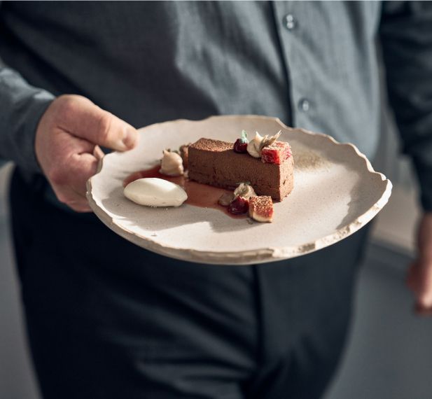 Dieses Bild zeigt einen Kuchen und verdeutlicht das Thema Best Practice im Mittelstand: Hotellerie Landhaus Stricker