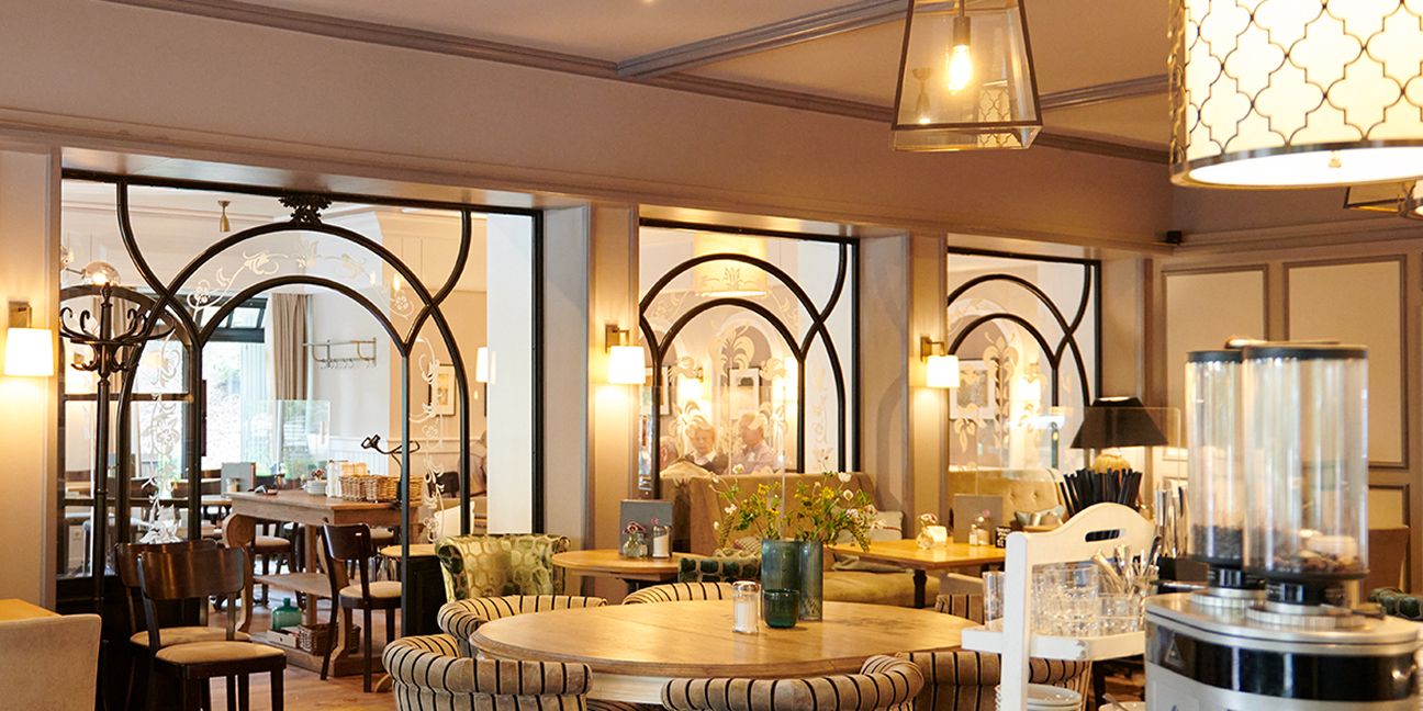 Dieses Bild zeigt das Cafe Reinhardt und verdeutlicht das Thema Best Practice: Das Reinhardt in Hamburg