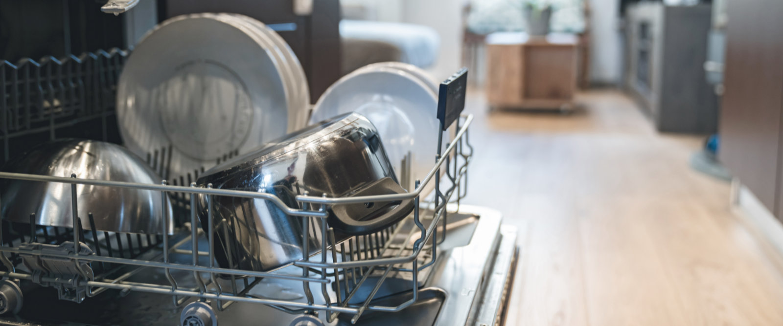 Offener Geschirrspüler