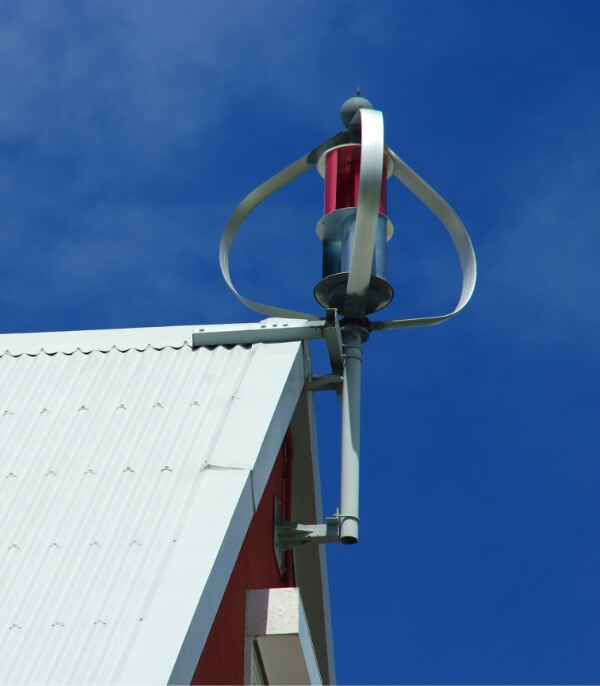 Kleinwindkraftanalge auf einem Dach