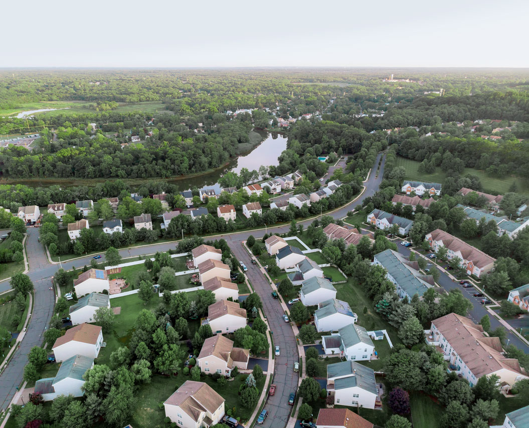 Stadt von oben zeigt Stromnetz Elektroautos Vattenfall eMobility